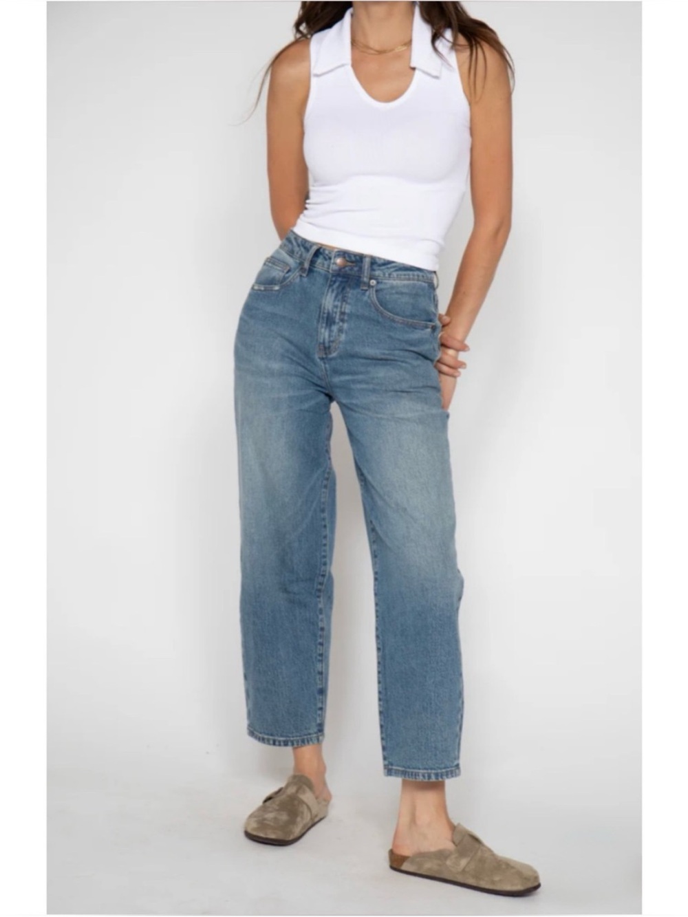 OLIVER LOGAN | Harlow Barrel Leg Jeans in Vintage Denim Indigo, Size 28